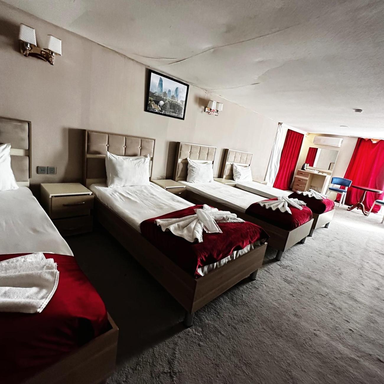 Avi Hotel Bakoe Buitenkant foto