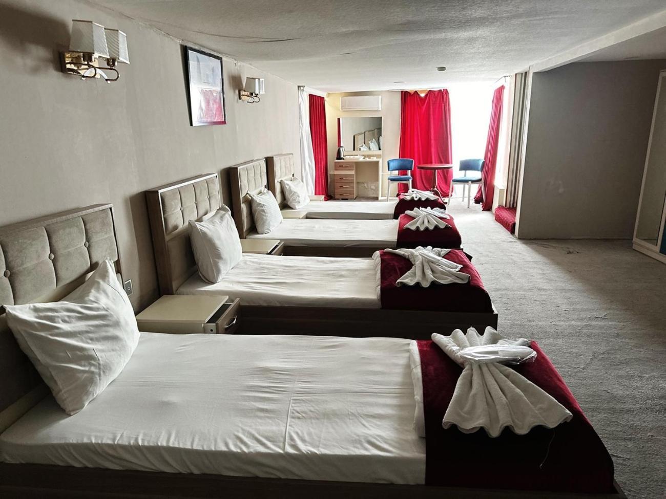 Avi Hotel Bakoe Buitenkant foto