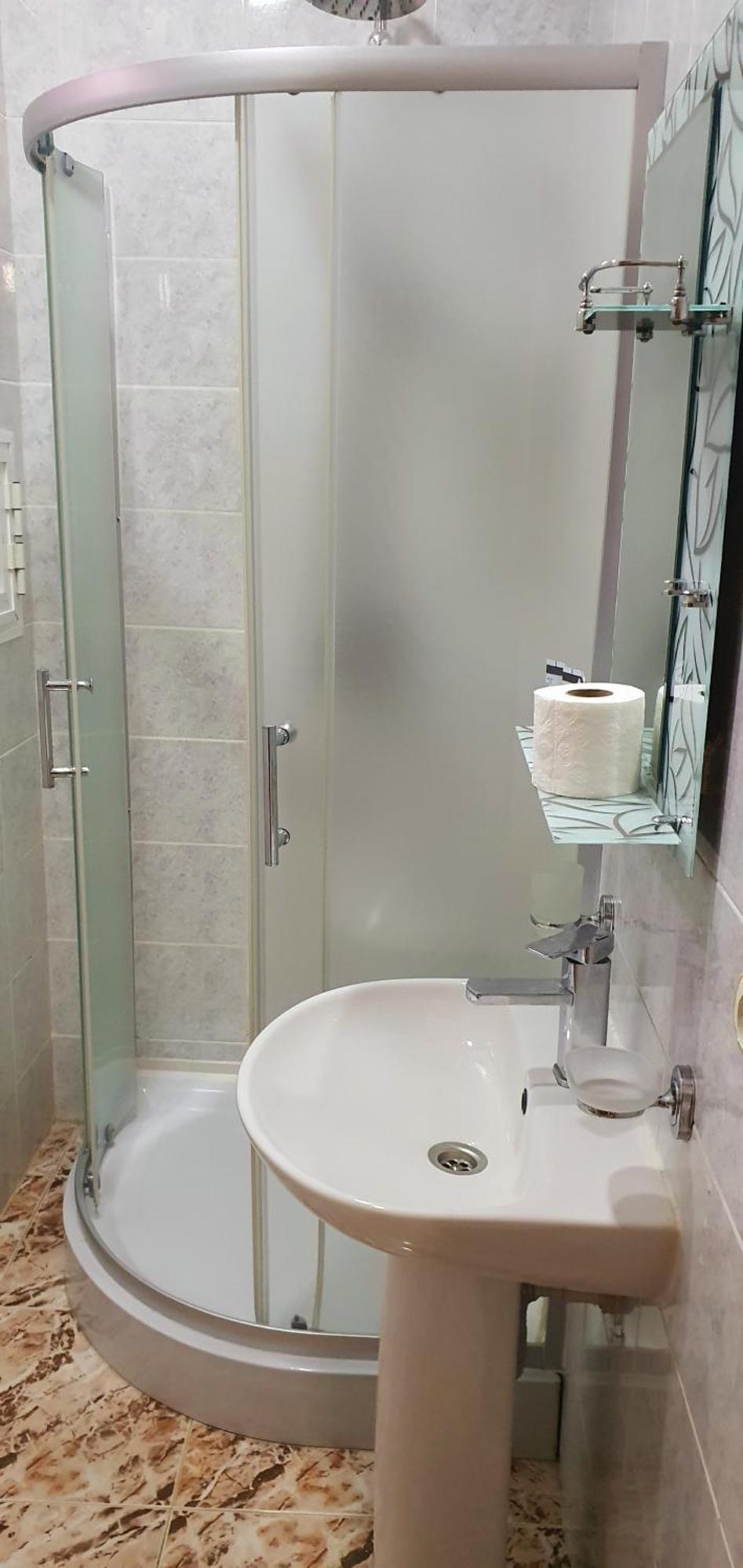 Avi Hotel Bakoe Buitenkant foto